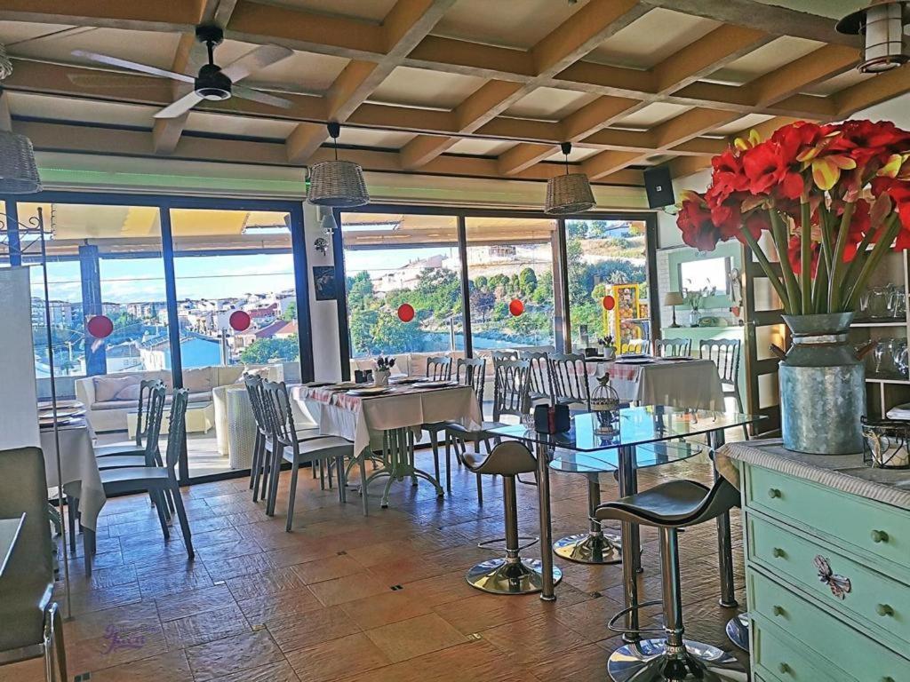 Hotel Campos De Baeza Exterior photo