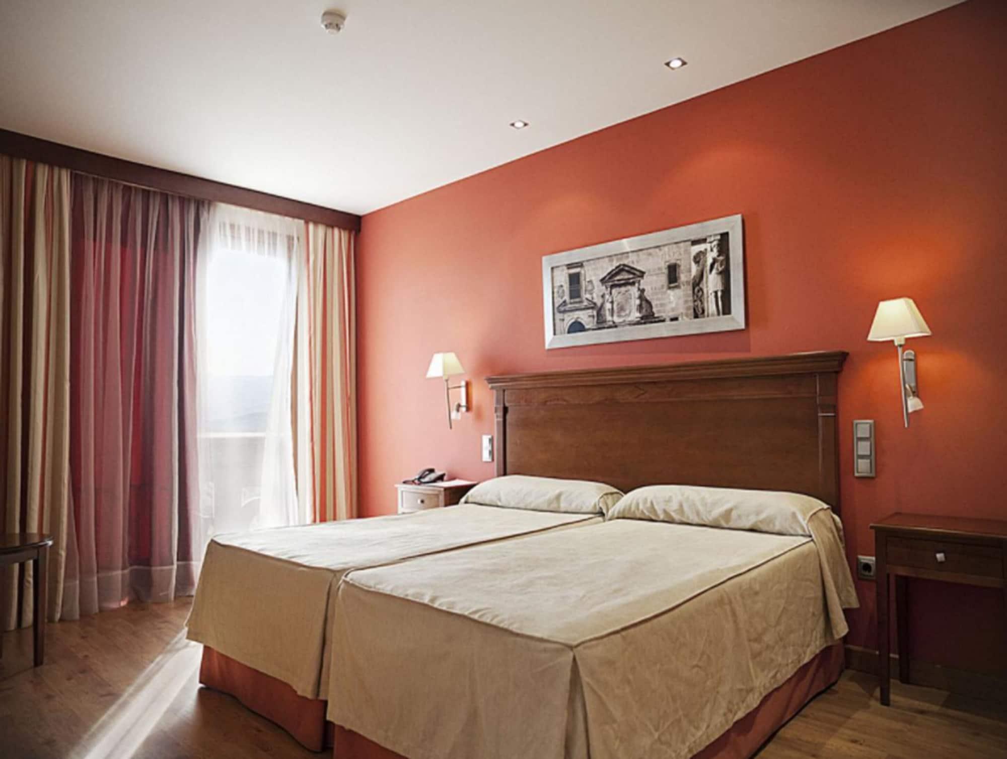 Hotel Campos De Baeza Exterior photo