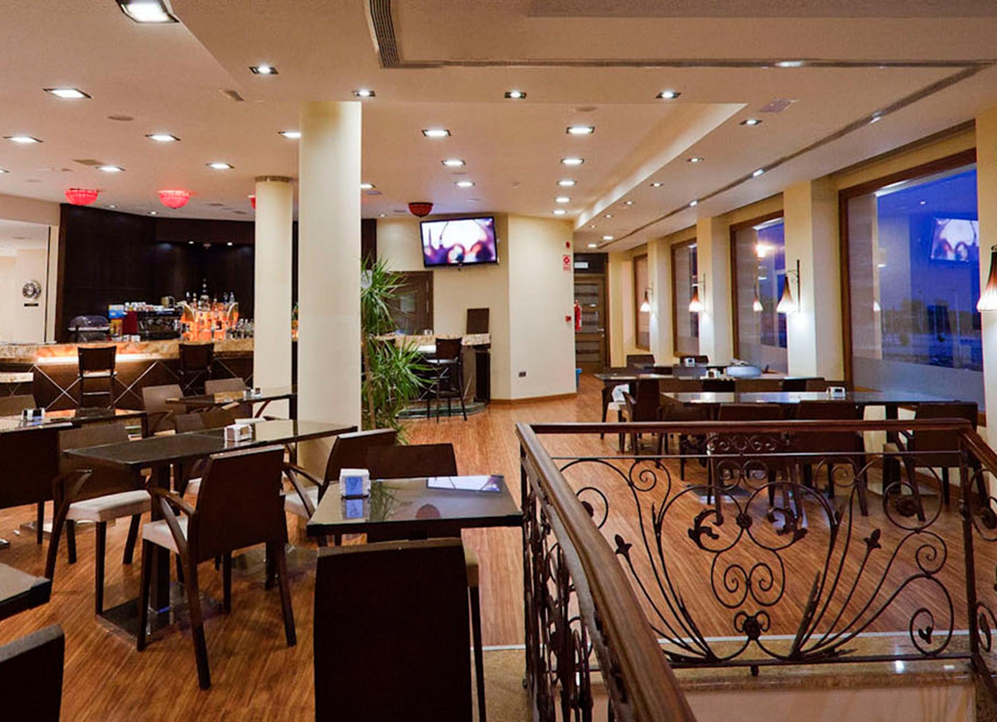 Hotel Campos De Baeza Exterior photo